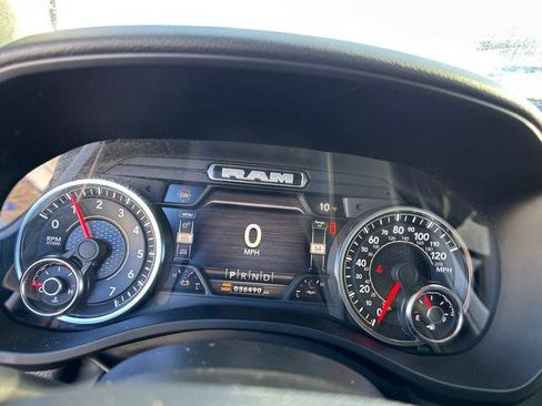 Used 2023 RAM 1500 Big Horn image 17