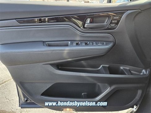 New 2026 Honda Odyssey Touring image 14