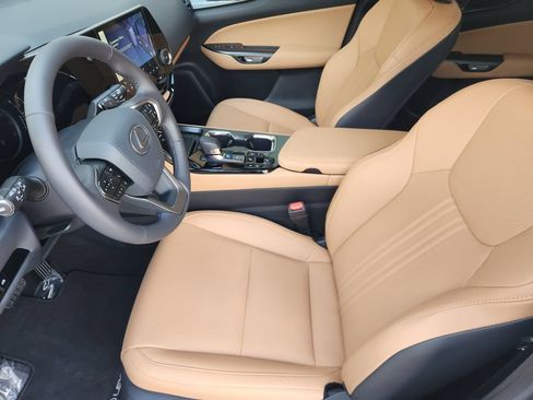 Used 2026 Lexus NX 350 AWD w/ Accessory Package (Z1) image 12