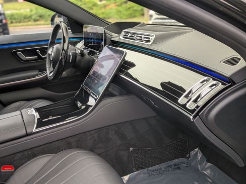 Used 2022 Mercedes-Benz S 580 4MATIC Sedan image 40
