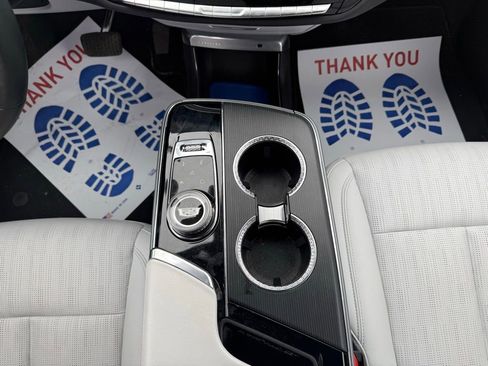 Certified 2024 Cadillac Lyriq Luxury image 26