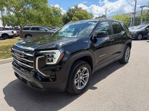 Used 2025 GMC Terrain Elevation AWD/4WD image 3