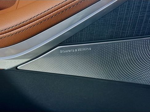 New 2026 BMW ALPINA XB7 image 19