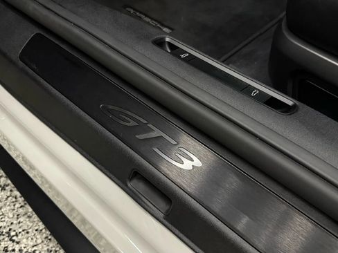 Used 2024 Porsche 911 GT3 w/ Chrono Package image 15