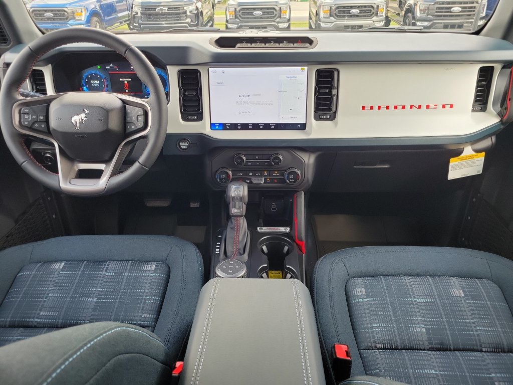 New 2026 Ford Bronco Heritage Edition AWD/4WD image 11