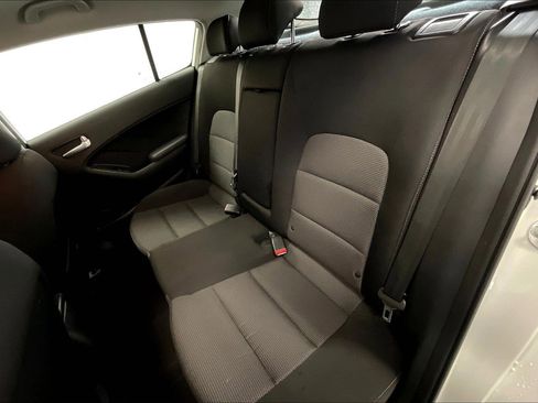 Used 2018 Kia Forte LX image 23