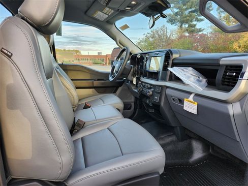 New 2025 Ford F350 XL w/ XL Chrome Package image 6