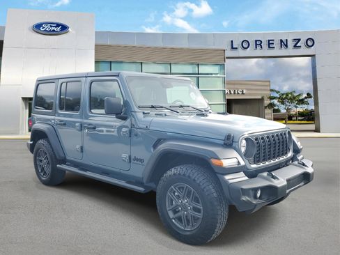 Used 2024 Jeep Wrangler Sport image 3