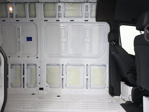 New 2025 Mercedes-Benz Sprinter 2500 image 23