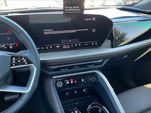 New 2025 Audi Q5 Premium Plus image 6