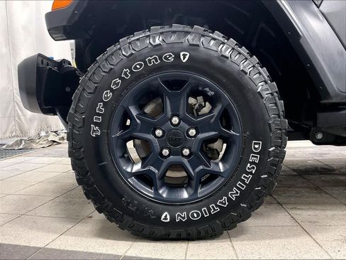 Used 2023 Jeep Wrangler Unlimited w/ Cold Weather Group image 7