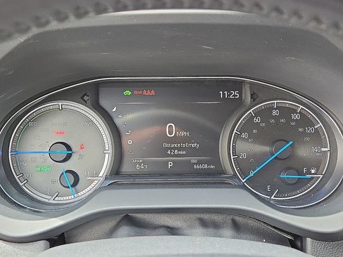 Used 2023 Toyota Venza XLE AWD/4WD image 26