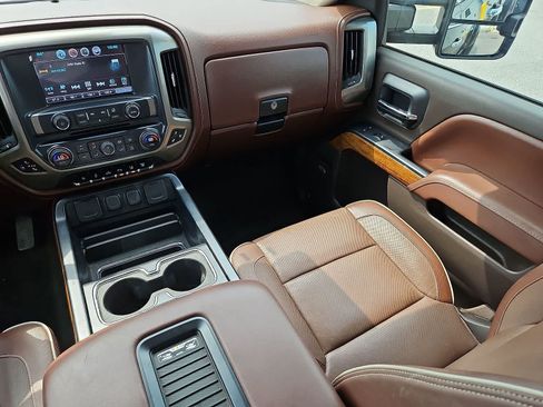 Used 2016 Chevrolet Silverado 3500 High Country w/ Duramax Plus Package AWD/4WD image 12