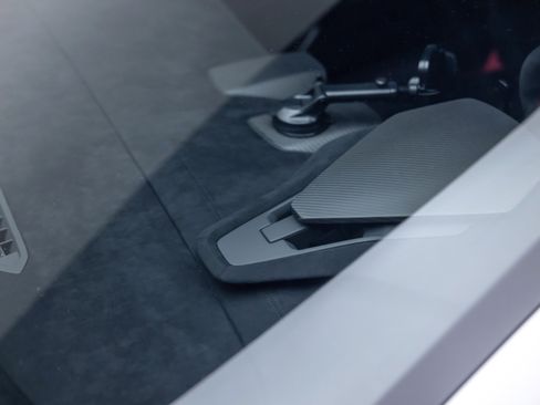 Used 2022 Lamborghini Huracan STO image 82