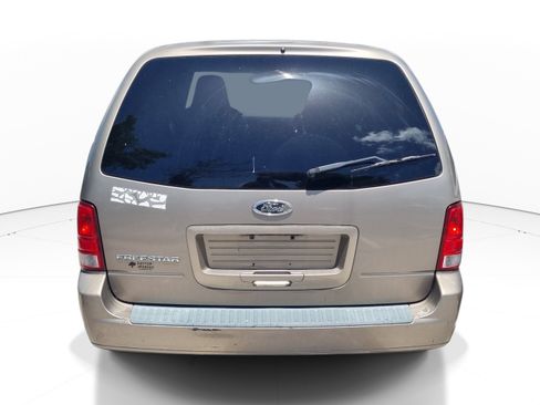 Used 2005 Ford Freestar S FWD image 8