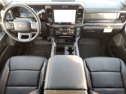 New 2026 Ford F250 Lariat w/ Black Appearance Package image 25