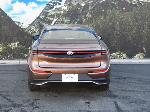 New 2026 Toyota Crown Limited image 5