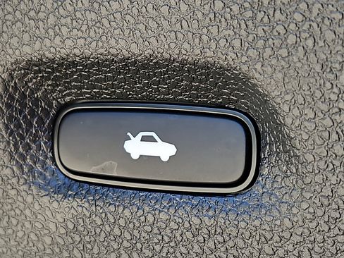 Used 2023 Honda Civic Sport image 24