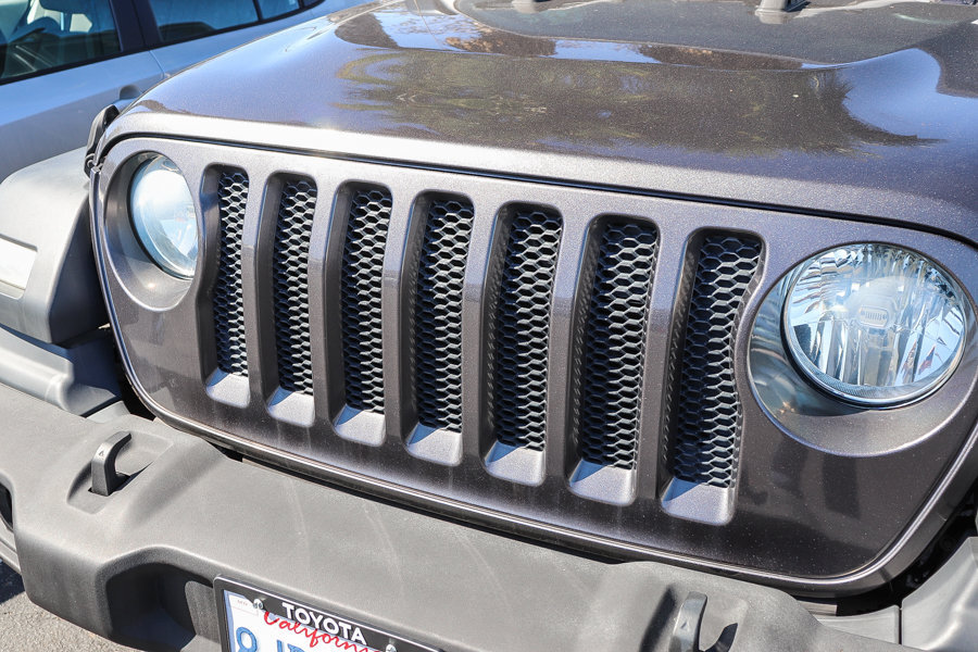 Used 2019 Jeep Wrangler Unlimited Sport S AWD/4WD image 6