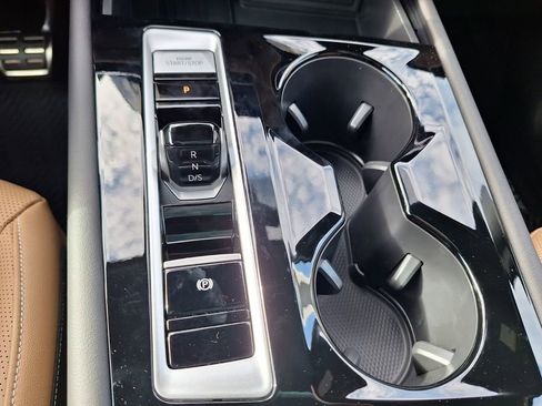 New 2026 Volkswagen Atlas Cross Sport SEL R-Line image 18