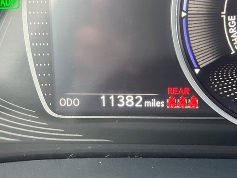 Used 2025 Lexus ES 300h w/ Premium Package image 28