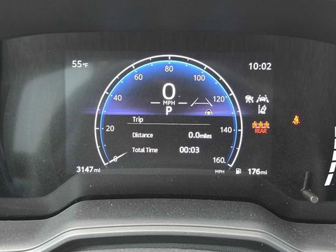 Used 2026 Toyota Corolla Cross LE AWD/4WD image 27