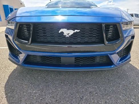 Used 2024 Ford Mustang GT RWD image 4