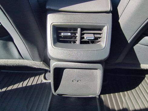 Used 2024 Chevrolet Equinox EV LT w/ LPO, Blackout Package FWD image 20