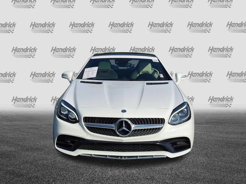Used 2017 Mercedes-Benz SLC 300 image 3