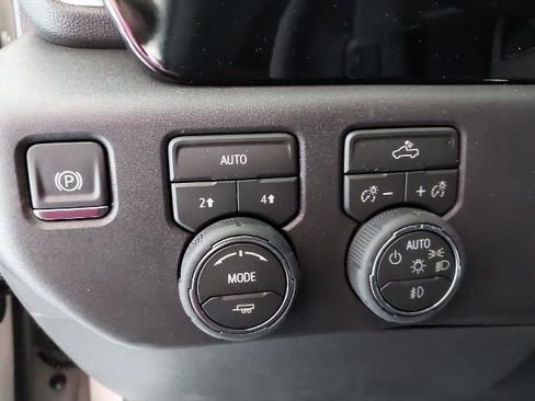 New 2026 Chevrolet Silverado 1500 RST AWD/4WD image 24