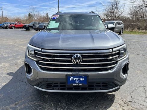 Used 2025 Volkswagen Atlas SE AWD/4WD image 41