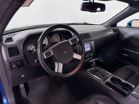 Used 2010 Dodge Challenger R/T RWD image 16