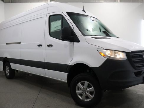 New 2026 Mercedes-Benz Sprinter 2500 image 1