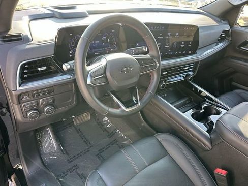 Used 2025 Chevrolet Tahoe RST image 9