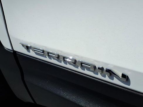 Used 2023 GMC Terrain SLE w/ Driver Convenience Package AWD/4WD image 8
