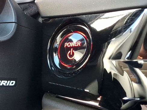 Used 2024 Honda Accord Touring image 27