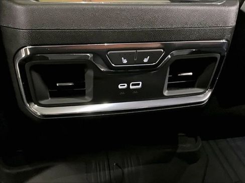 Certified 2024 GMC Sierra 1500 Denali Ultimate AWD/4WD image 28
