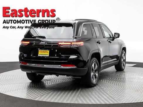 Used 2024 Jeep Grand Cherokee Limited 4xe AWD/4WD image 5