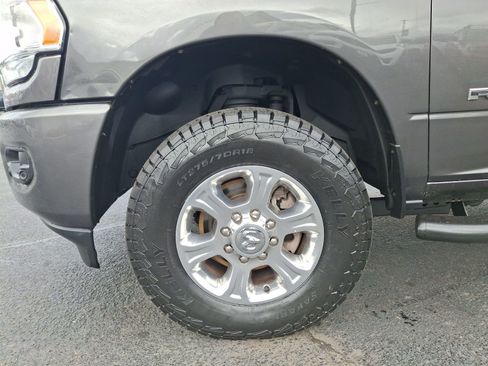 Certified 2019 RAM 3500 Big Horn AWD/4WD image 35