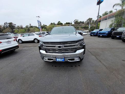 Used 2019 Chevrolet Silverado 1500 LTZ w/ LTZ Plus Package image 3