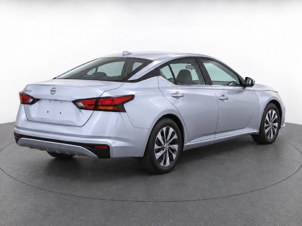 Used 2020 Nissan Altima 2.5 S FWD image 3