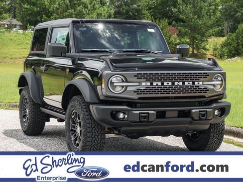 New 2026 Ford Bronco Badlands AWD/4WD image 1