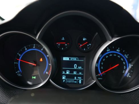 Used 2016 Chevrolet Cruze LT image 24