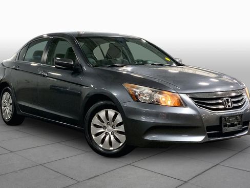 Used 2011 Honda Accord LX image 2