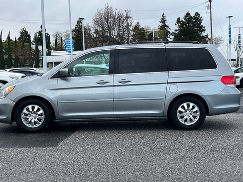 Used 2010 Honda Odyssey EX-L image 2