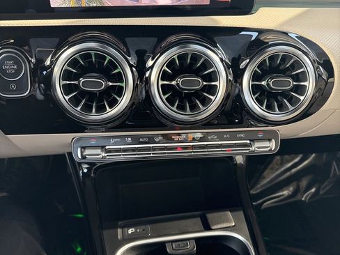 Certified 2023 Mercedes-Benz CLA 250 image 9