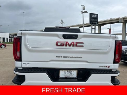 Used 2022 GMC Sierra 2500 AT4 AWD/4WD image 8