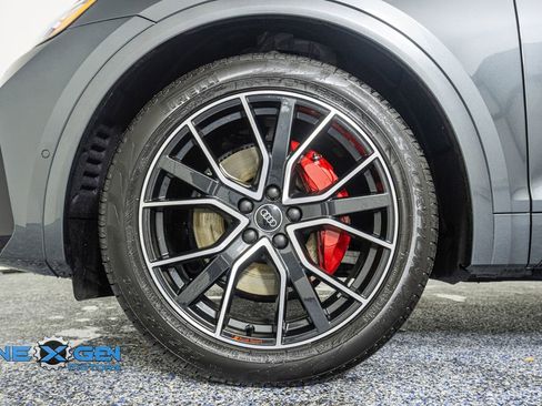 Used 2024 Audi SQ5 Prestige image 47