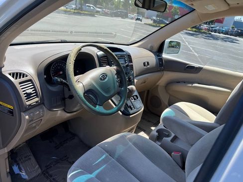 Used 2006 Kia Sedona EX FWD image 10
