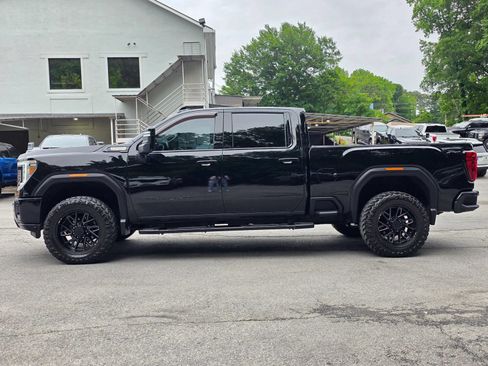Used 2023 GMC Sierra 2500 Denali w/ Technology Package AWD/4WD image 4